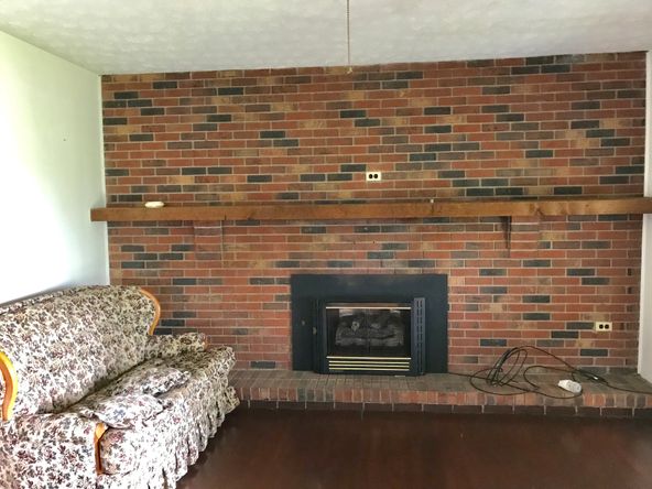 1118 N State Highway 7, Grayson, KY 41143